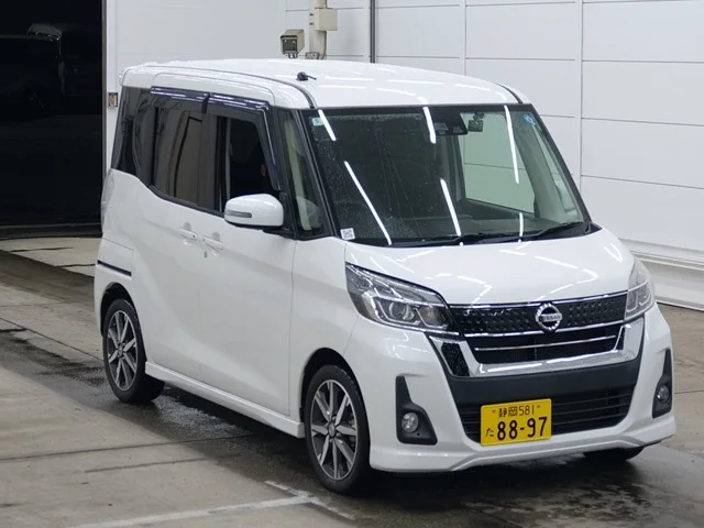 Nissan Dayz Roox B21A 2018